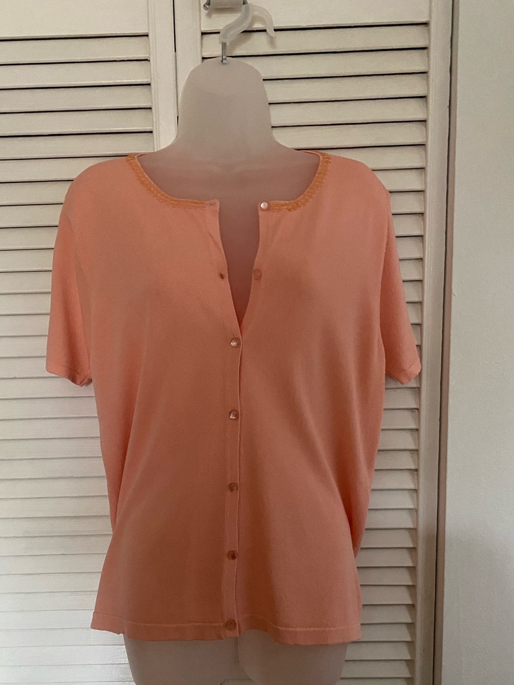 Vintage Button-Front Short Sleeve Top in Soft Peach